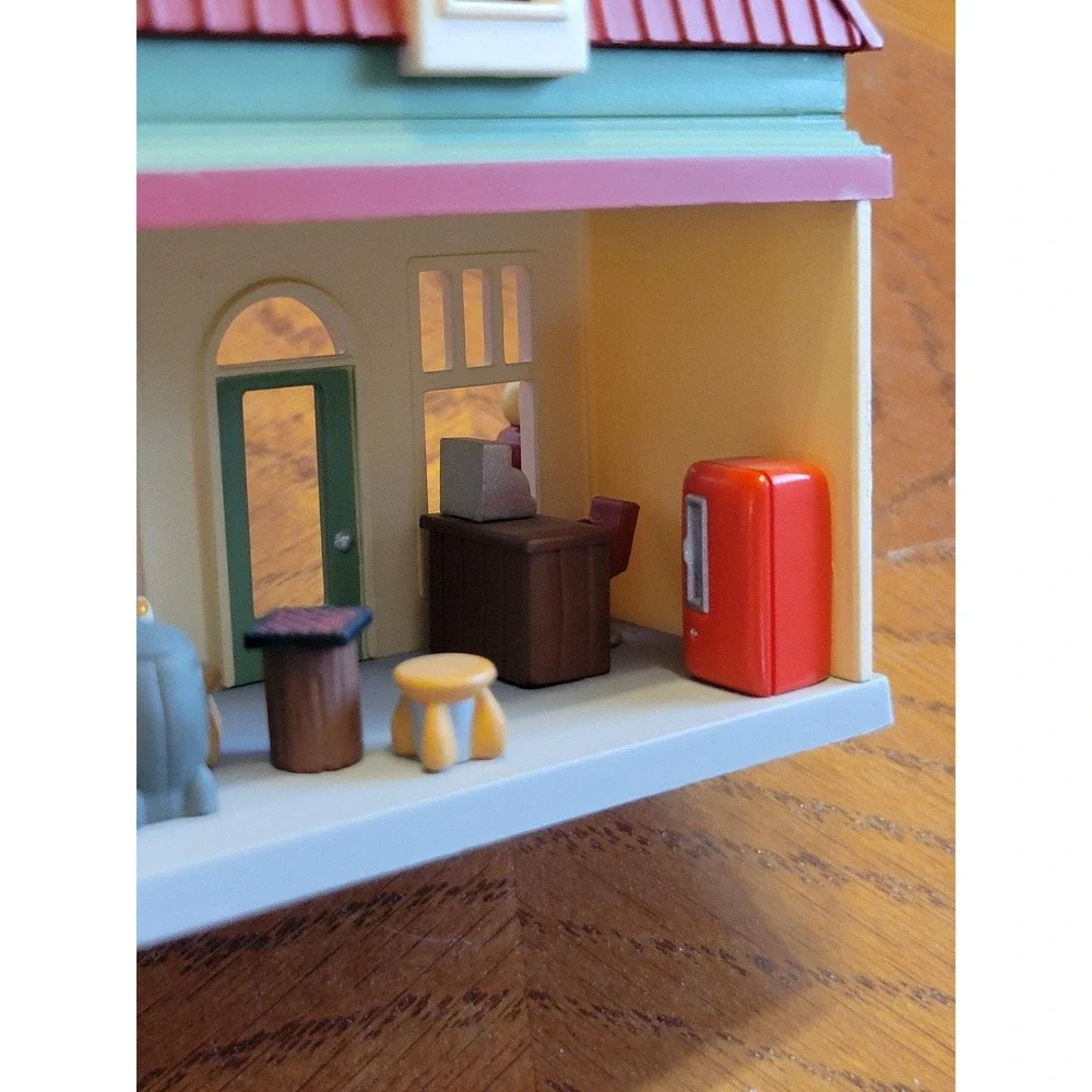 Hallmark keepsake ornament